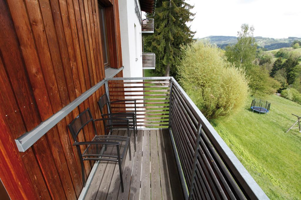 Apartman Stara Skola Vysoké nad Jizerou Exteriör bild