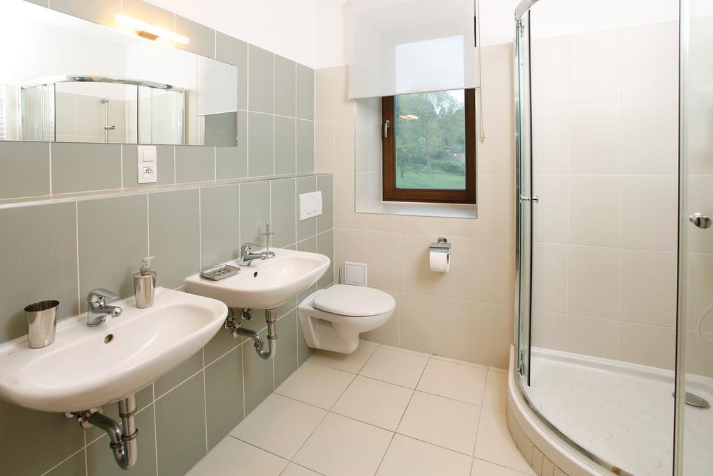 Apartman Stara Skola Vysoké nad Jizerou Rum bild