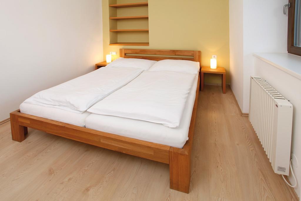 Apartman Stara Skola Vysoké nad Jizerou Rum bild