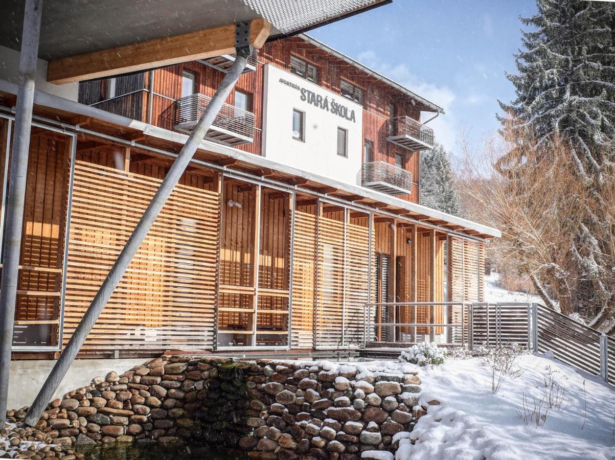 Apartman Stara Skola Vysoké nad Jizerou Exteriör bild